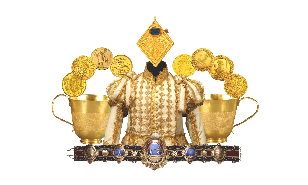 By Dana Robertson Creative Director and Founder of Neon. The Goldsmiths' Company Gold: Power & Allure one of three signature graphic photomontages of crown created by Neon. Neon were commissioned by to create a campaign idea to promote their exhibition Gold: Power & Allure featuring over 400 gold items. After reviewing the 400 objects, Neon celebrated this variety by building three unique and elegant ‘crown’ montages using a variety of different objects from the collection. The ‘crowns’ then become the hero graphic elements on posters, national advertising, literature and web comms. Idea, art direction and design by Neon Design & Branding Consultancy www.neon-creative.com